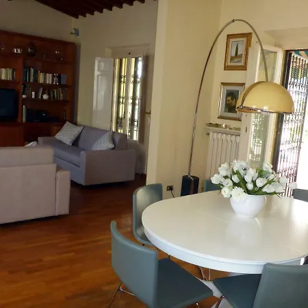 公寓 La Terrazza Centro Storico